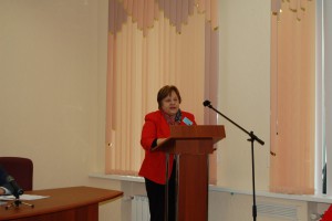 Руководитель секции "Международная экономика" Института экономических исследований Болгарской АН Т. Хубенова-Делисивкова на открытии конференции